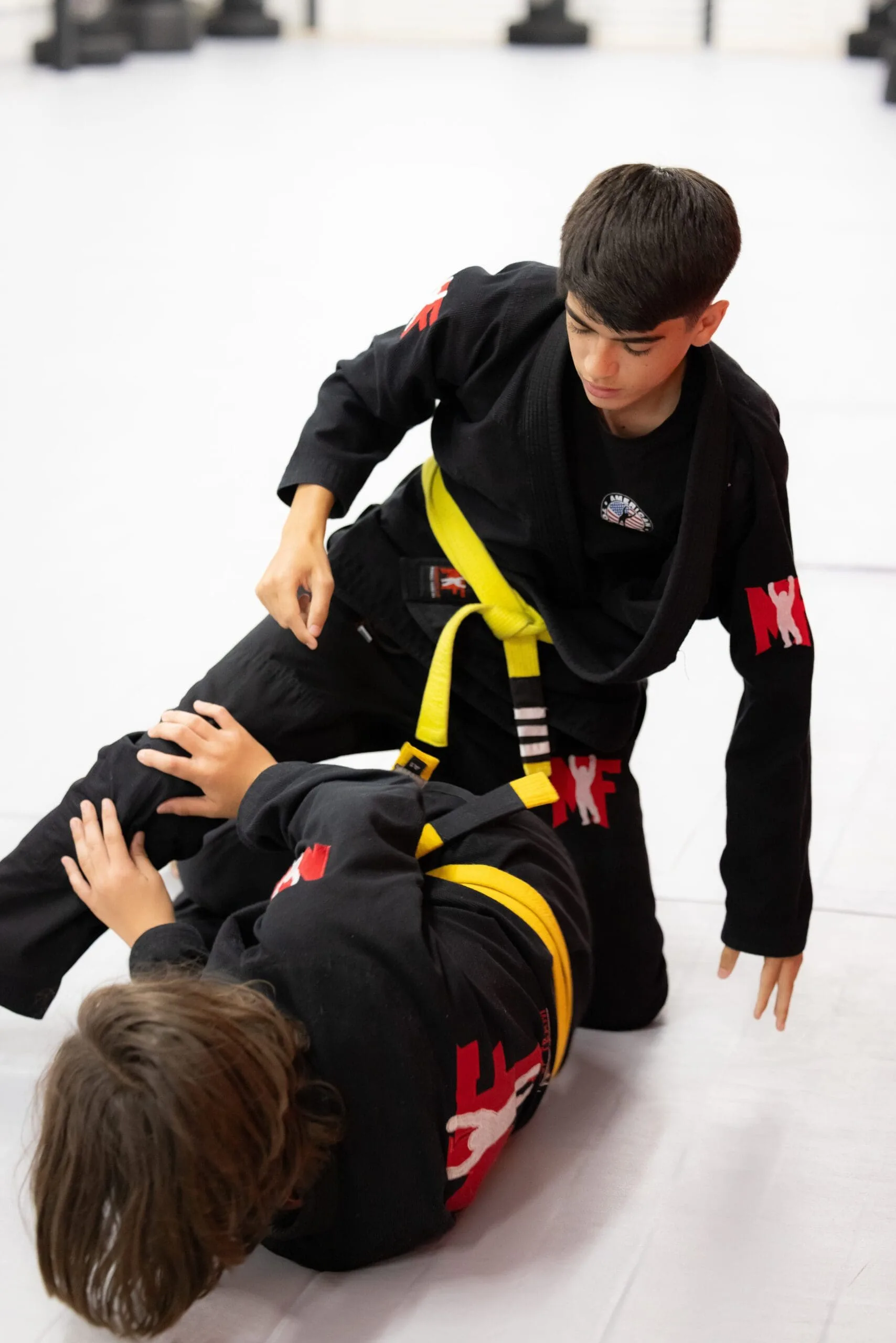Teens Brazilian Jiu-Jitsu helps young practitioners build self-confidence and mental toughness