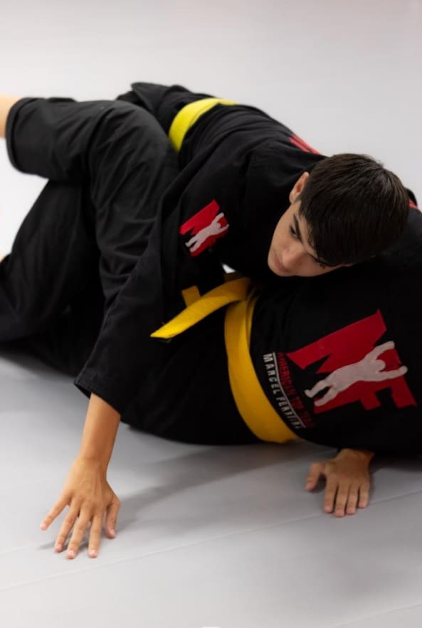 Many BJJ practitioners, including young practitioners, experience obvious physical benefits and enhanced mental health, such as stress relief, mental toughness, self-confidence, and better problem-solving skills in everyday life.